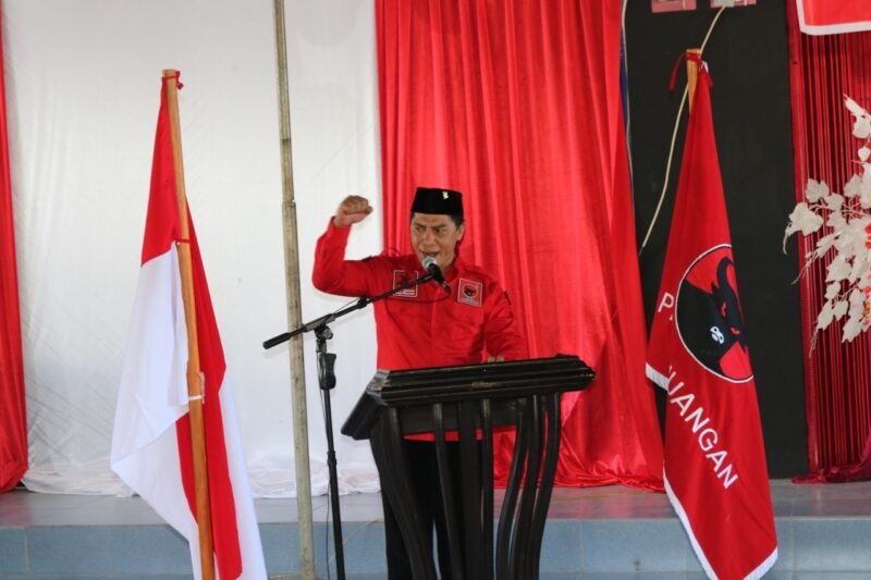 Ketua DPC PDI Perjuangan Halmahera Barat Danny Missi
