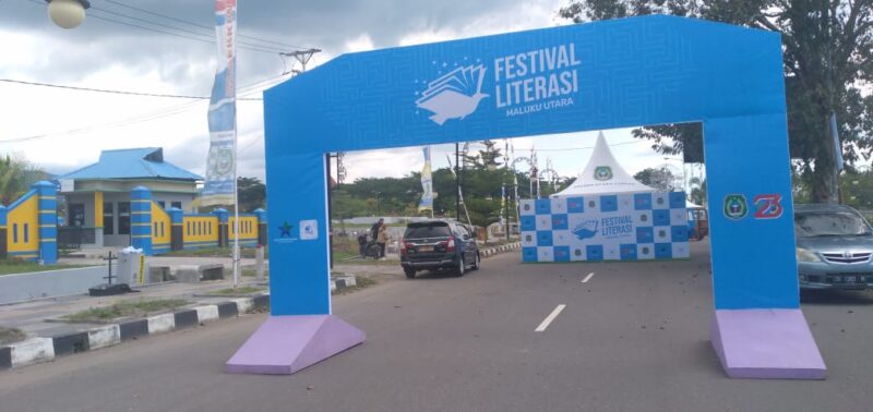 Lokasi pelaksanaan festival literasi di jalan 40 Sofifi.