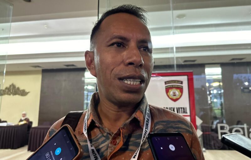 Anggota Bawaslu Maluku Utara, Sumitro Muhamadia.