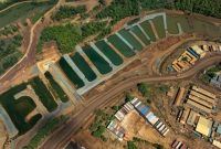 Foto 1: Salah satu fasilitas sediment pond milik Harita Nickel yang digunakan untuk mengendapkan partikel padatan yang ada dalam air limbah sebelum dialirkan kembali ke lingkungan.