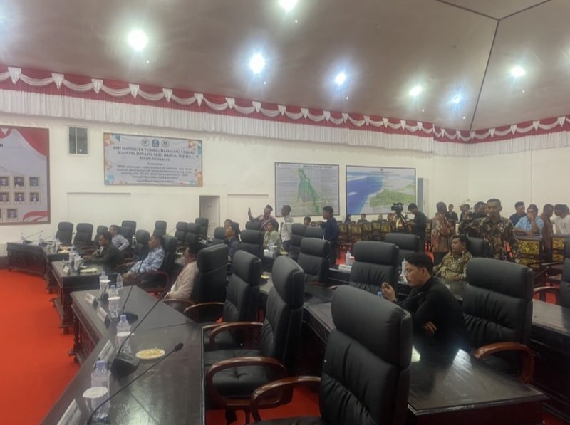 Suasana Rapat Paripurna Pembentukan Pansus DPRD, Rabu tadi malam.