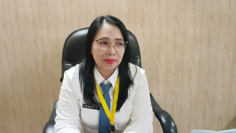 Kaban BKAD Halmahera Barat Sonya Mail. 