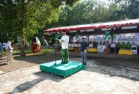 Wabup Halbar Djufri Muhamad saat membacakan amanat Menteri Agama RI. (Ruslan)
