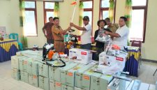 Penyerahan salah satu program ketahanan pangan tahun 2024.